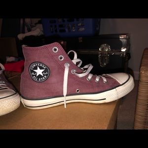 Maroon converse